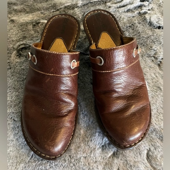 Born B.O.C. Women's Classic Clogs 3.5" heel, Brown Leather Size 8.5 EUC Y2K - Picture 3 of 12